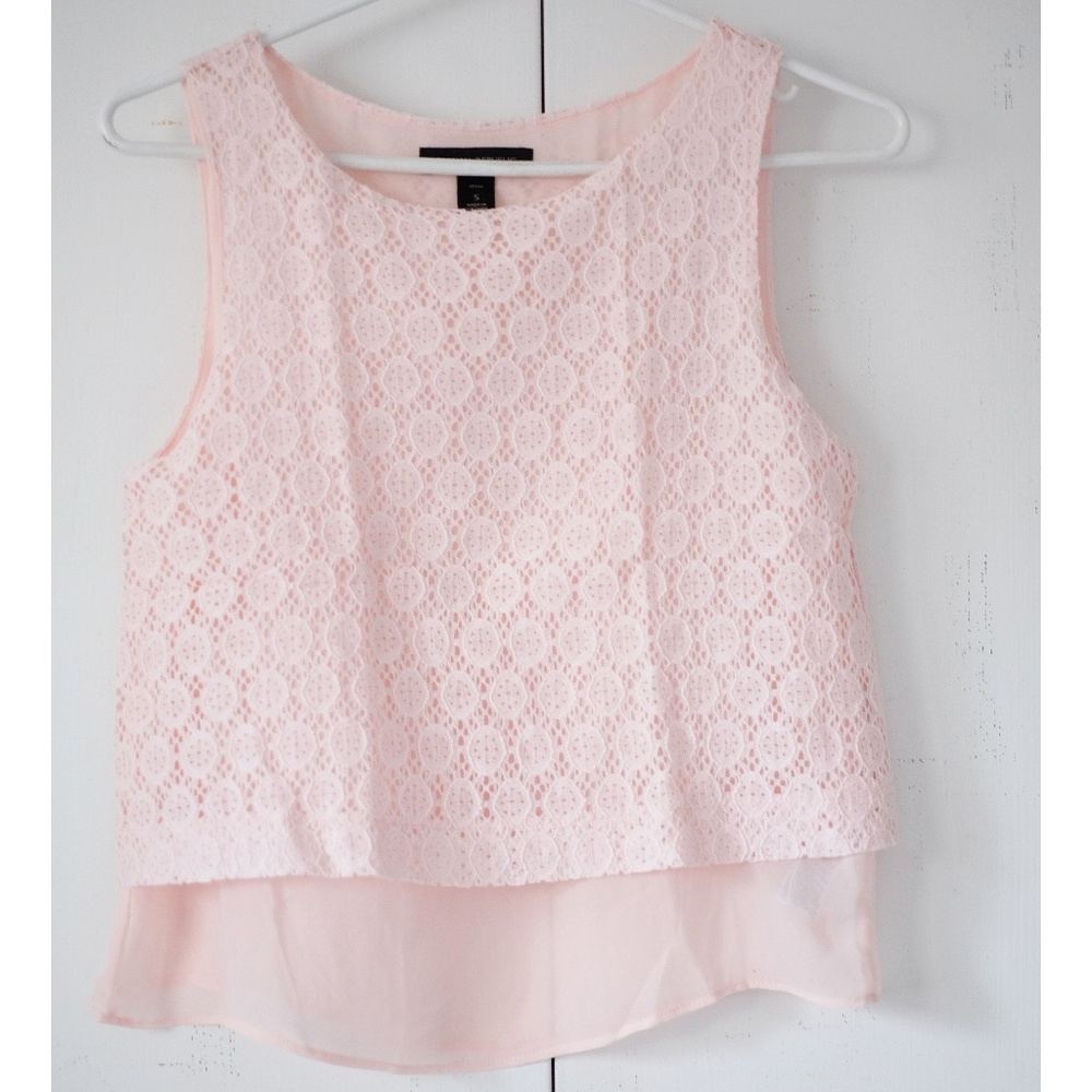 Sleeveless Eyelet cotton top, sz SP, light baby pink